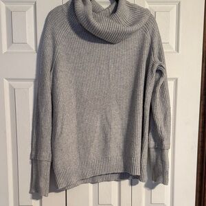 Market & Spruce Heather Gray Turtleneck Sweater